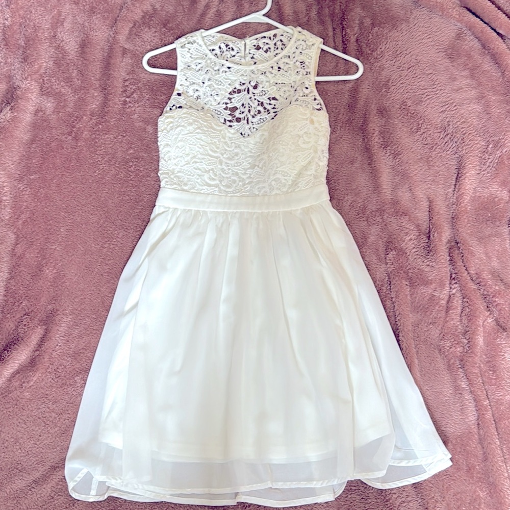Lulus white formal dress size XS